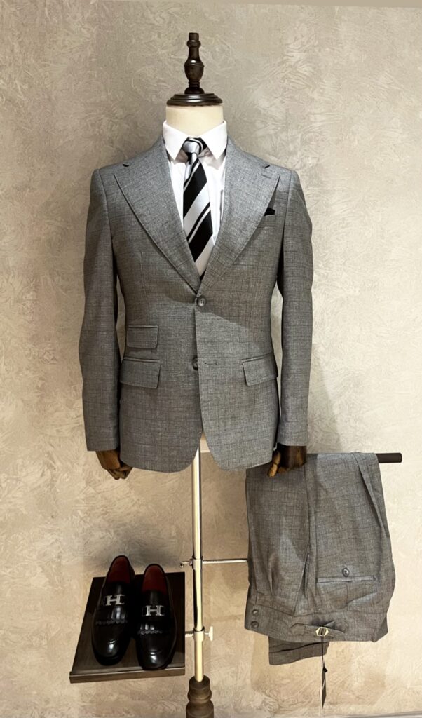 Grey Texture suit – Savio Suits